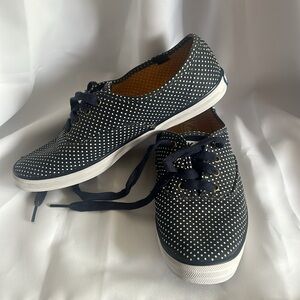 KEDS Womens Canvas Shoes Navy Blue White Polka Dot Sz 6.5